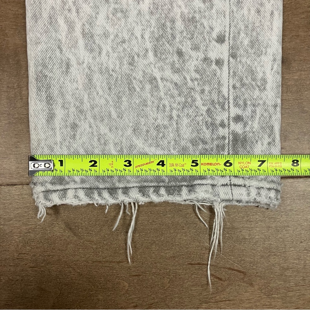Vintage Levi’s Women’s 501 27x31 (tag 29x32) Gray White Denim Jeans Button Fly - Picture 12 of 15